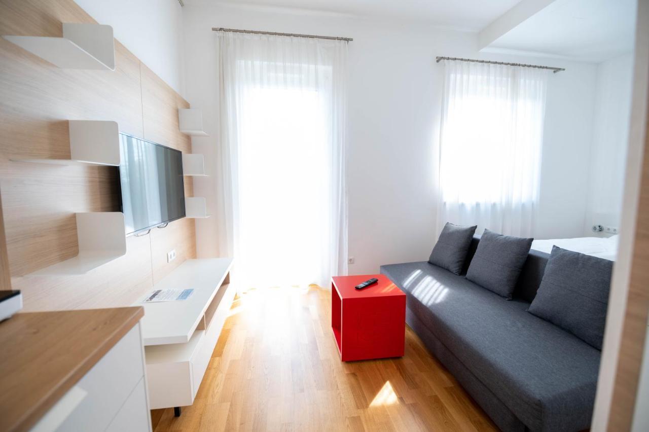 Shome Hotel Graz I Self Check-In I Free Parking ภายนอก รูปภาพ