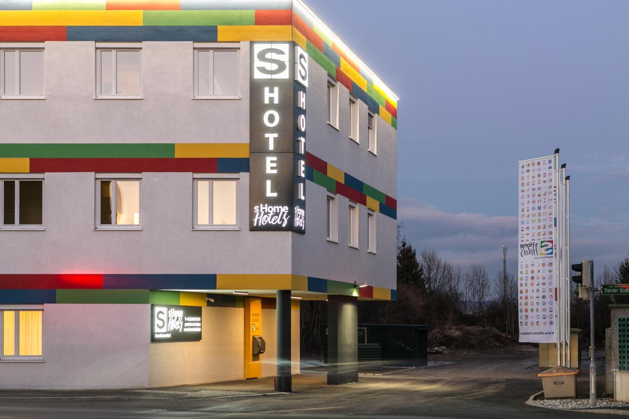 Shome Hotel Graz I Self Check-In I Free Parking ภายนอก รูปภาพ