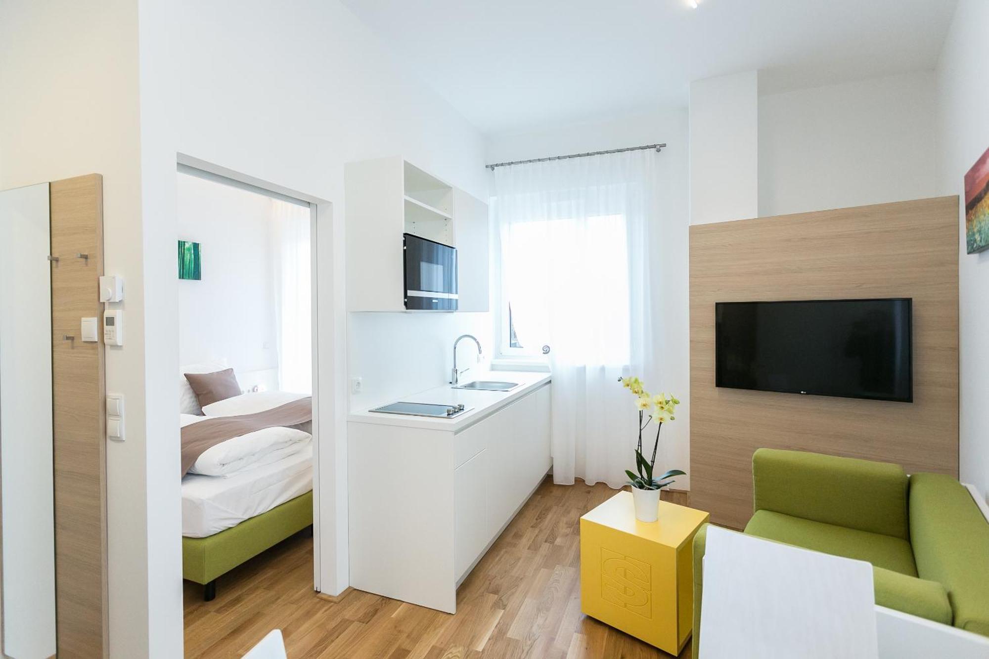 Shome Hotel Graz I Self Check-In I Free Parking ภายนอก รูปภาพ